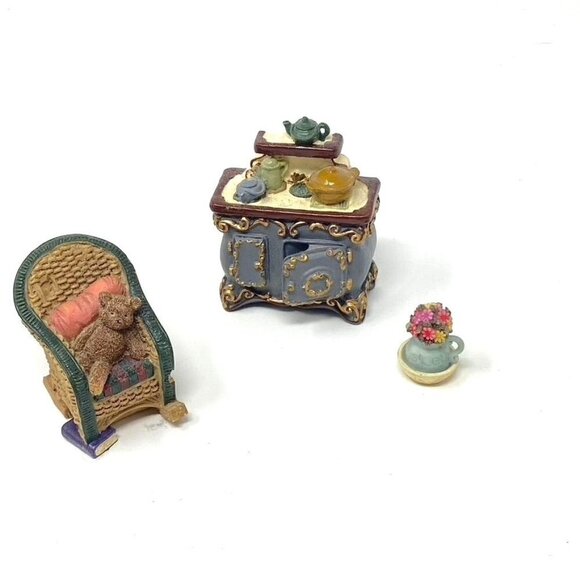 Avon Other - Avon Victorian Memories Dollhouse Stove, Wicker Rocking Chair, Flower Pot